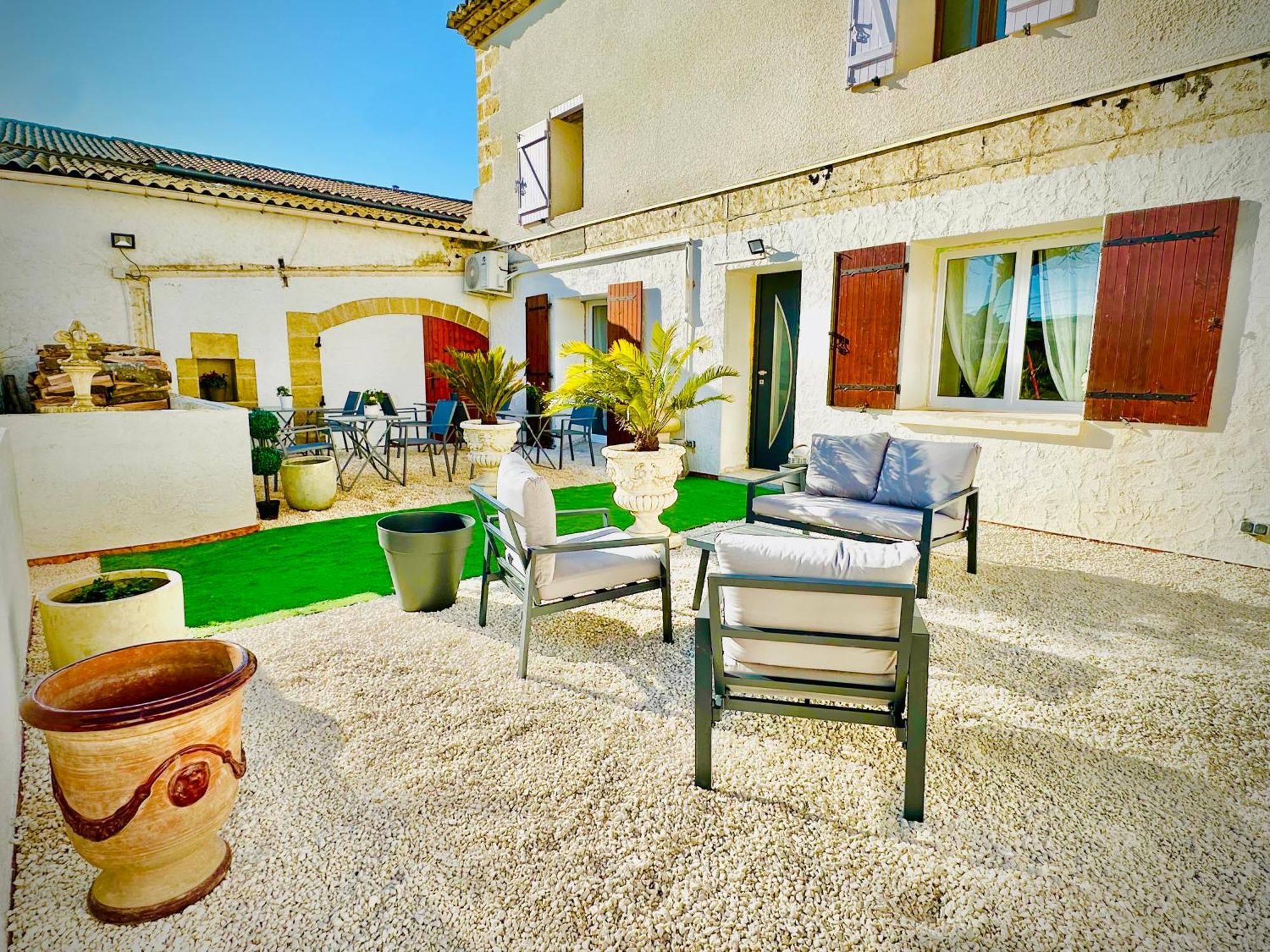 Les Appartements Du Mas - Emeraude Aigues-Mortes Eksteriør billede